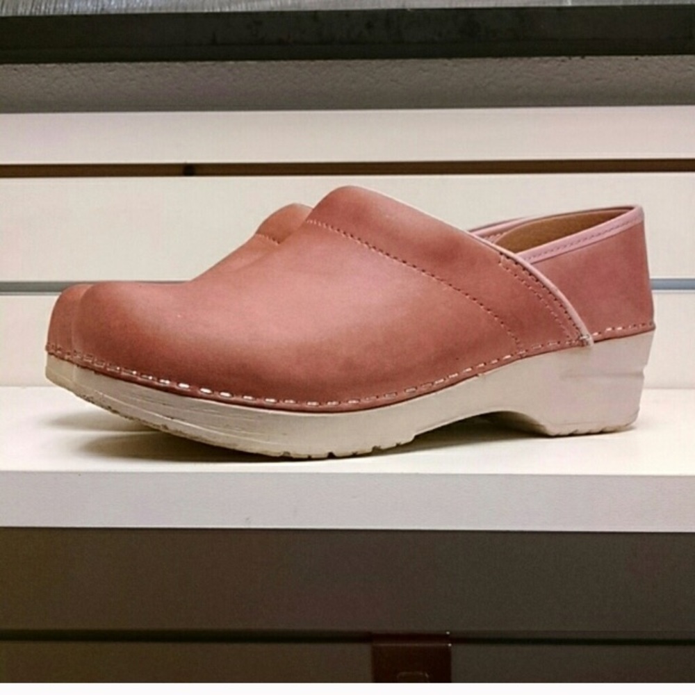 Blush Pink Dansko Clogs EUR 38